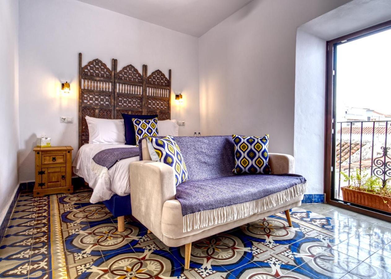 La Vieja Botica Bed & Breakfast Canillas de Aceituno Екстериор снимка