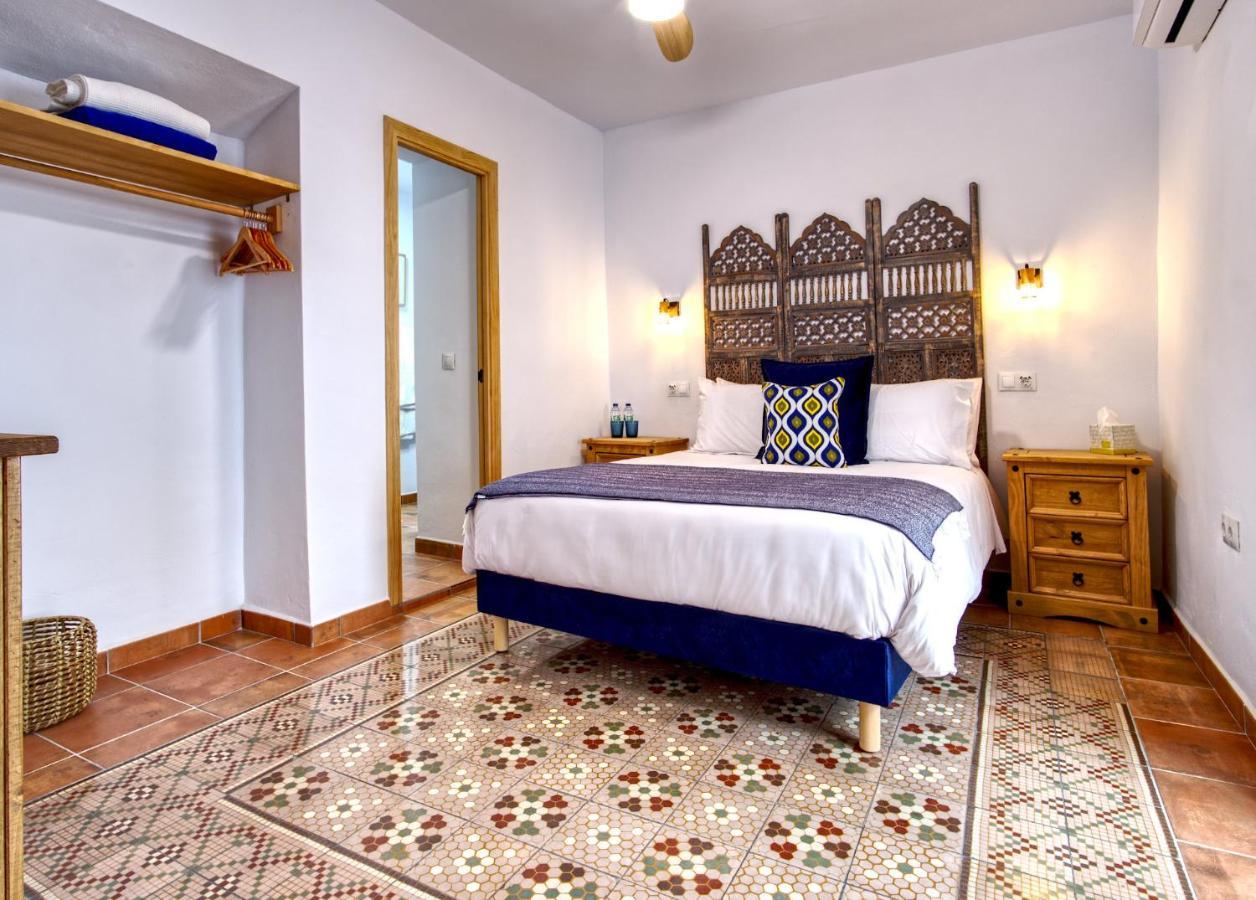 La Vieja Botica Bed & Breakfast Canillas de Aceituno Екстериор снимка