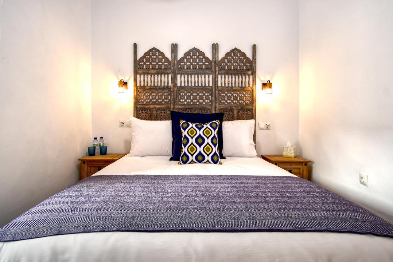 La Vieja Botica Bed & Breakfast Canillas de Aceituno Екстериор снимка